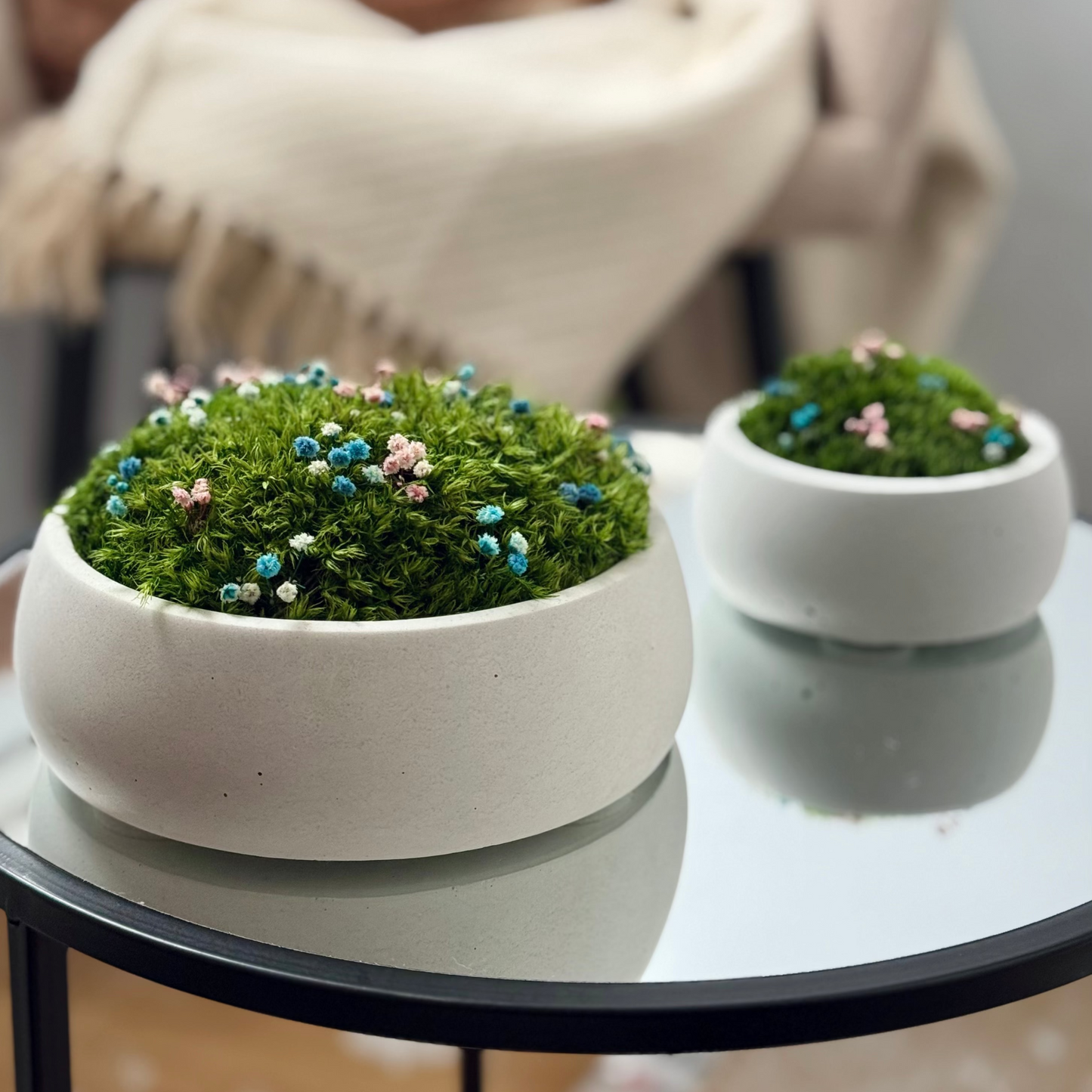 Moss bowls with pink and blue spring flowers, set of 2